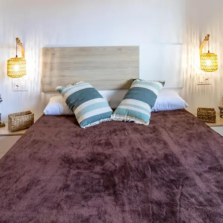 Grifeu 18 Con Terraza Y Vistas * Llançà