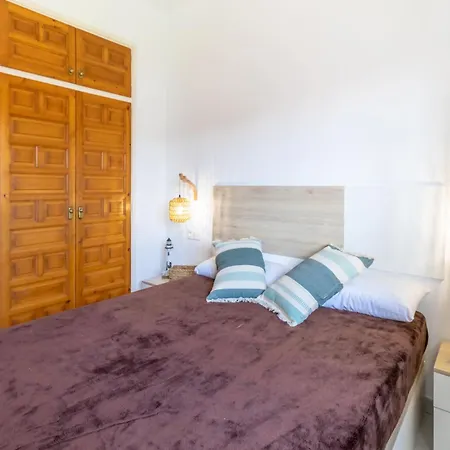 Apartment Grifeu 18 Con Terraza Y Vistas *